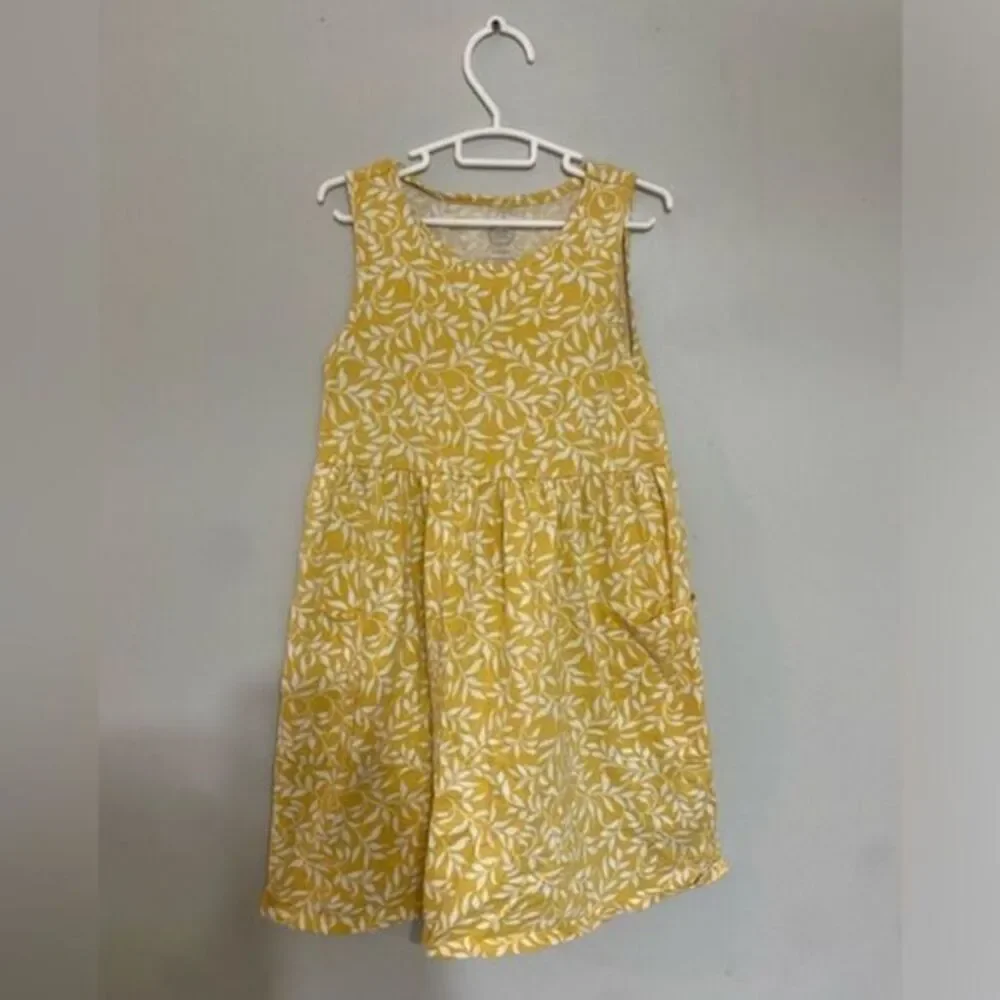 Girls yellow and white sleeveless dress‎ size small